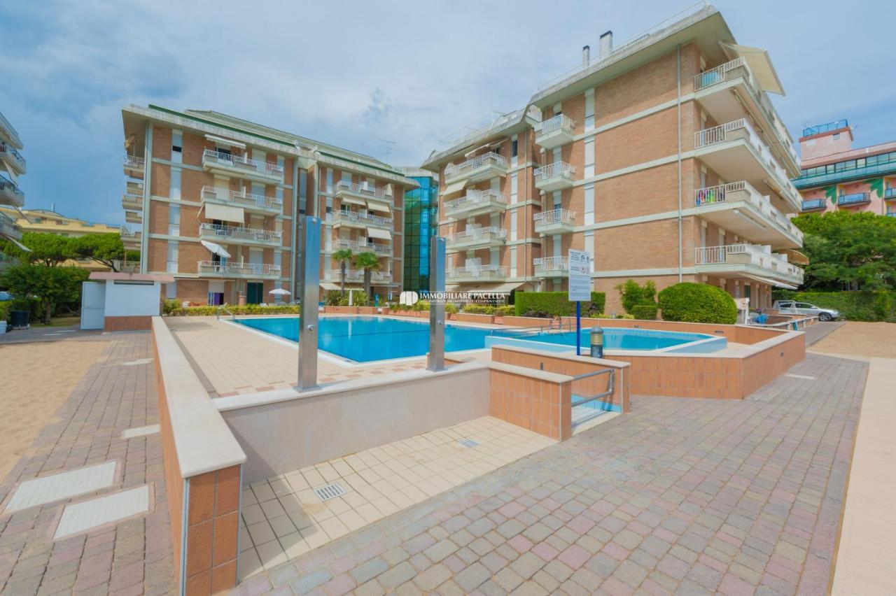 Residence Puerto Del Sol Immobiliare Pacella Lido di Jesolo Kültér fotó